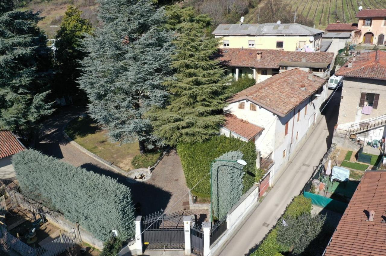 Lo Schiaccianoci Bed&Breakfast De Charme Scanzorosciate Eksteriør billede