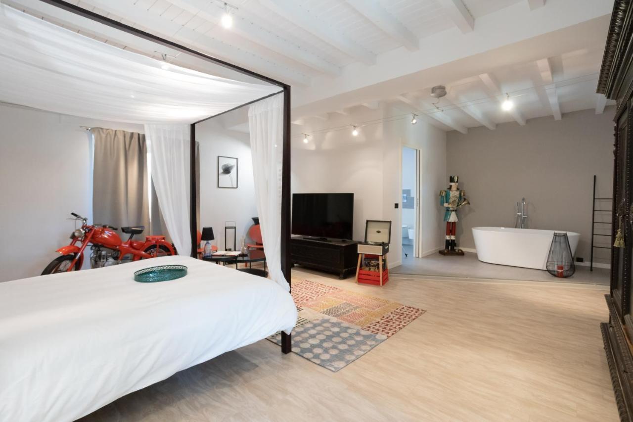 Lo Schiaccianoci Bed&Breakfast De Charme Scanzorosciate Eksteriør billede
