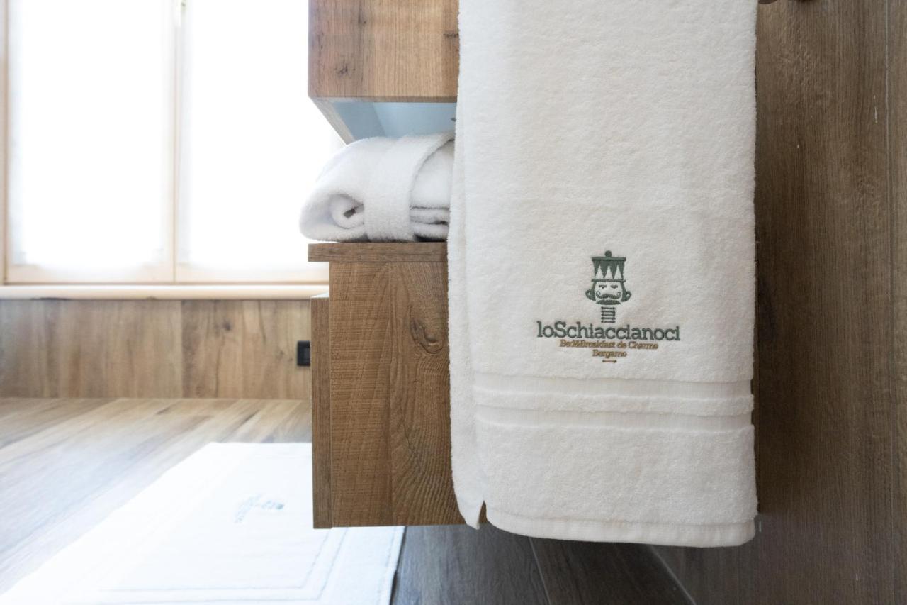 Lo Schiaccianoci Bed&Breakfast De Charme Scanzorosciate Eksteriør billede
