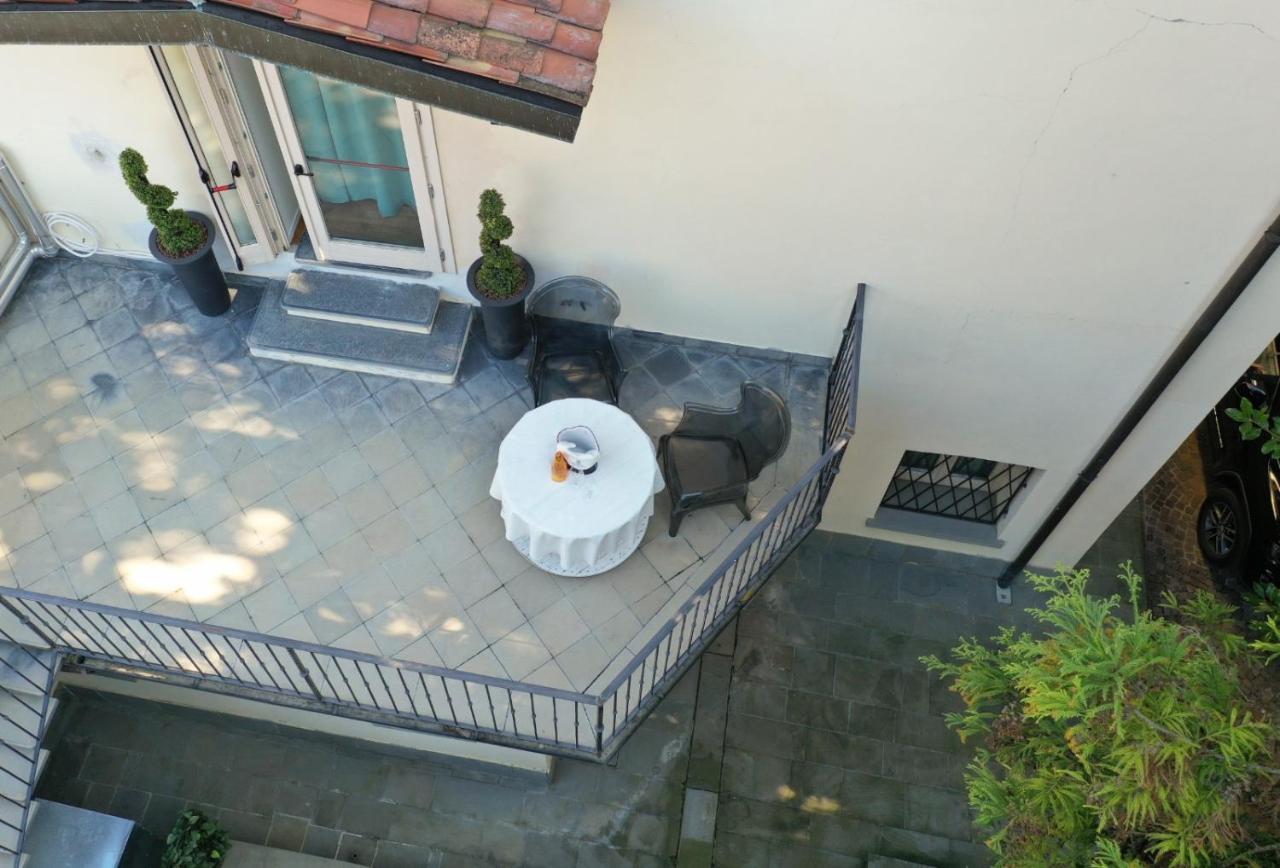 Lo Schiaccianoci Bed&Breakfast De Charme Scanzorosciate Eksteriør billede